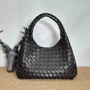Buy BOTTEGA VENETA Campana Intrecciato Leather Shoulder Bag |Bags Dubai - Luxury Master Copy Dubai
