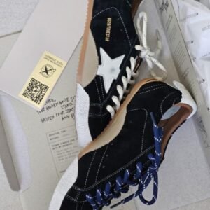 GOLDEN GOOSE